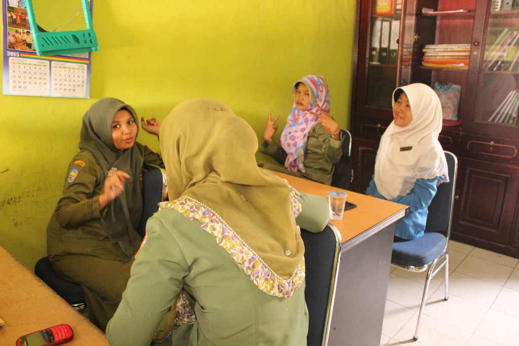 Selama Ramadhan 1436 H ,Pelayanan Publik di Desa Sepahat seperti biasanya hanya Apel Senin di tiadakan